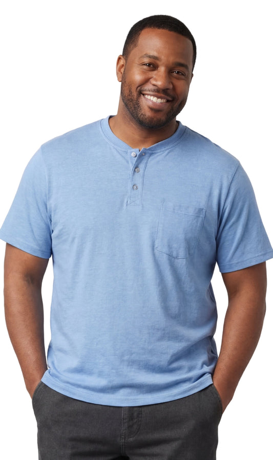 Men's Short Sleeve Henley T-Shirt with 3-Button Placket and Chest Pocket