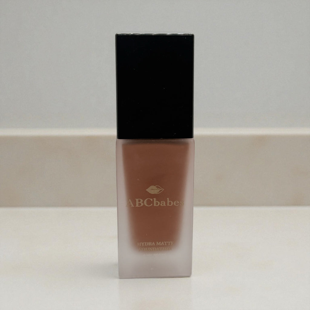 ABCbabes deep tan shade 38 with warm undertones