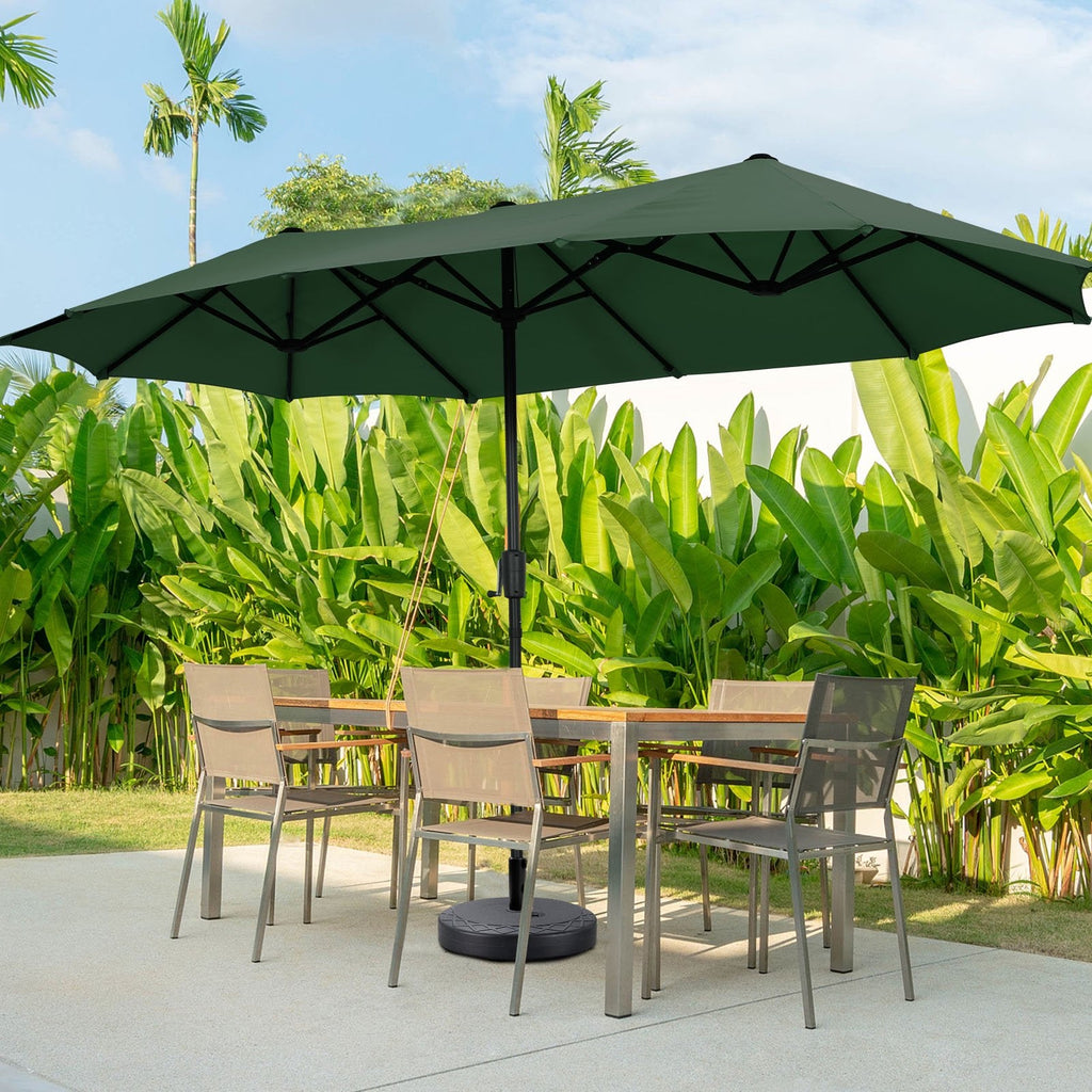 outdoor patio garden