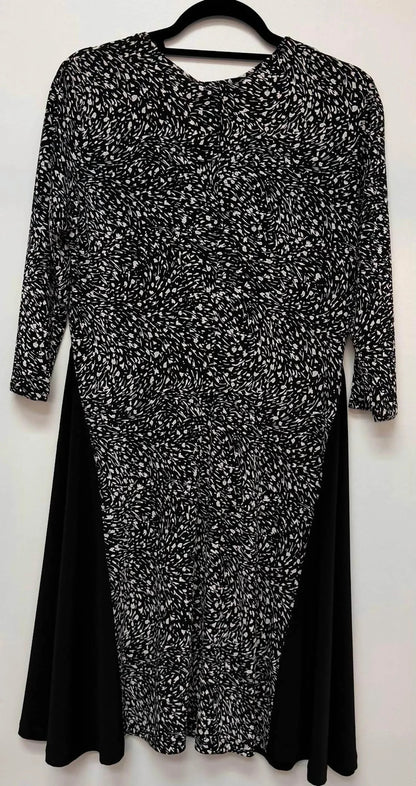 Women's Three Quarter Sleeve Natasha Dress
