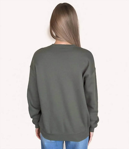 Embroidered Fleece Sweatshirt