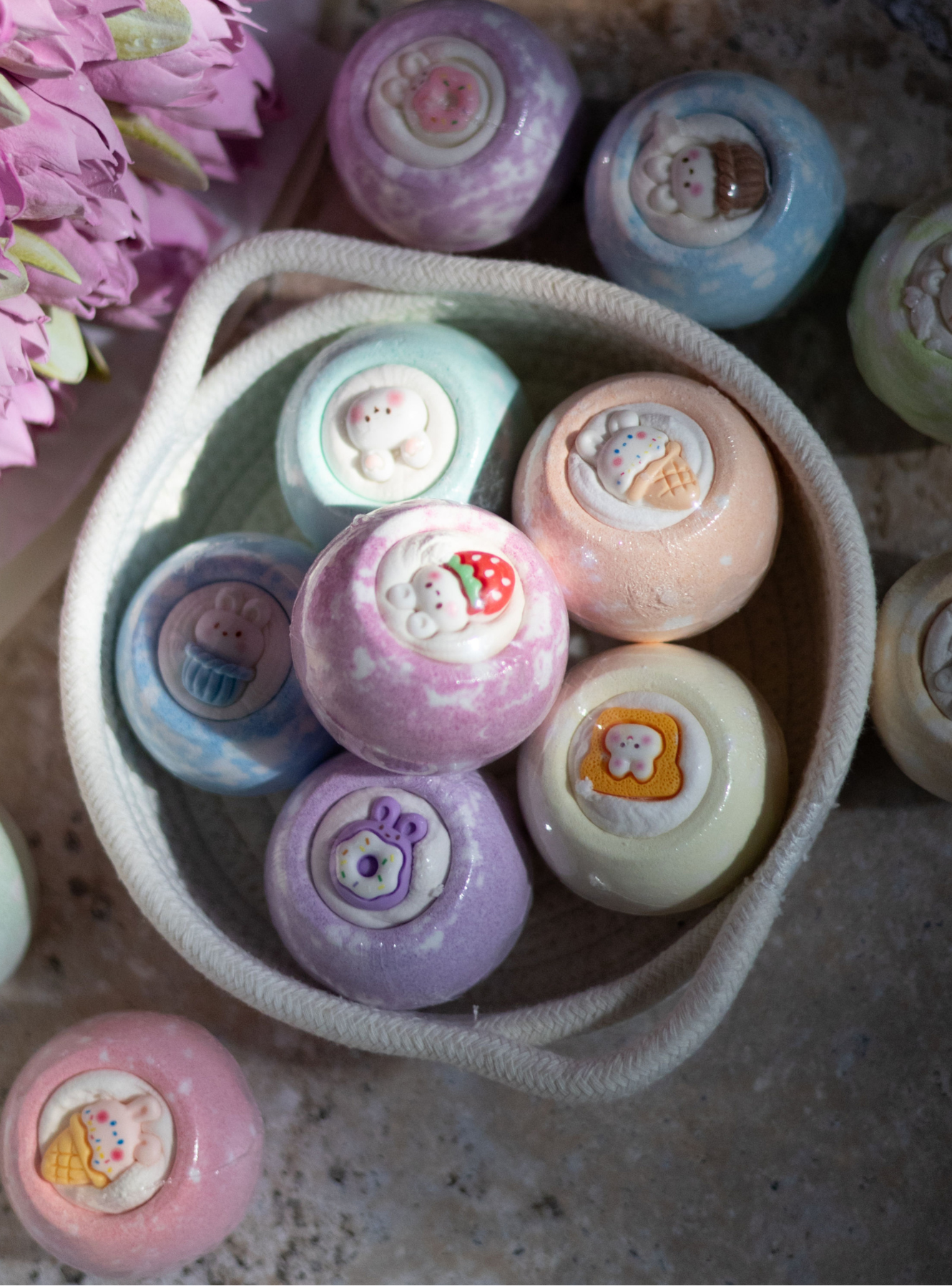 EvolutionUSA 12pc Bloom Bath Bombs with Toys