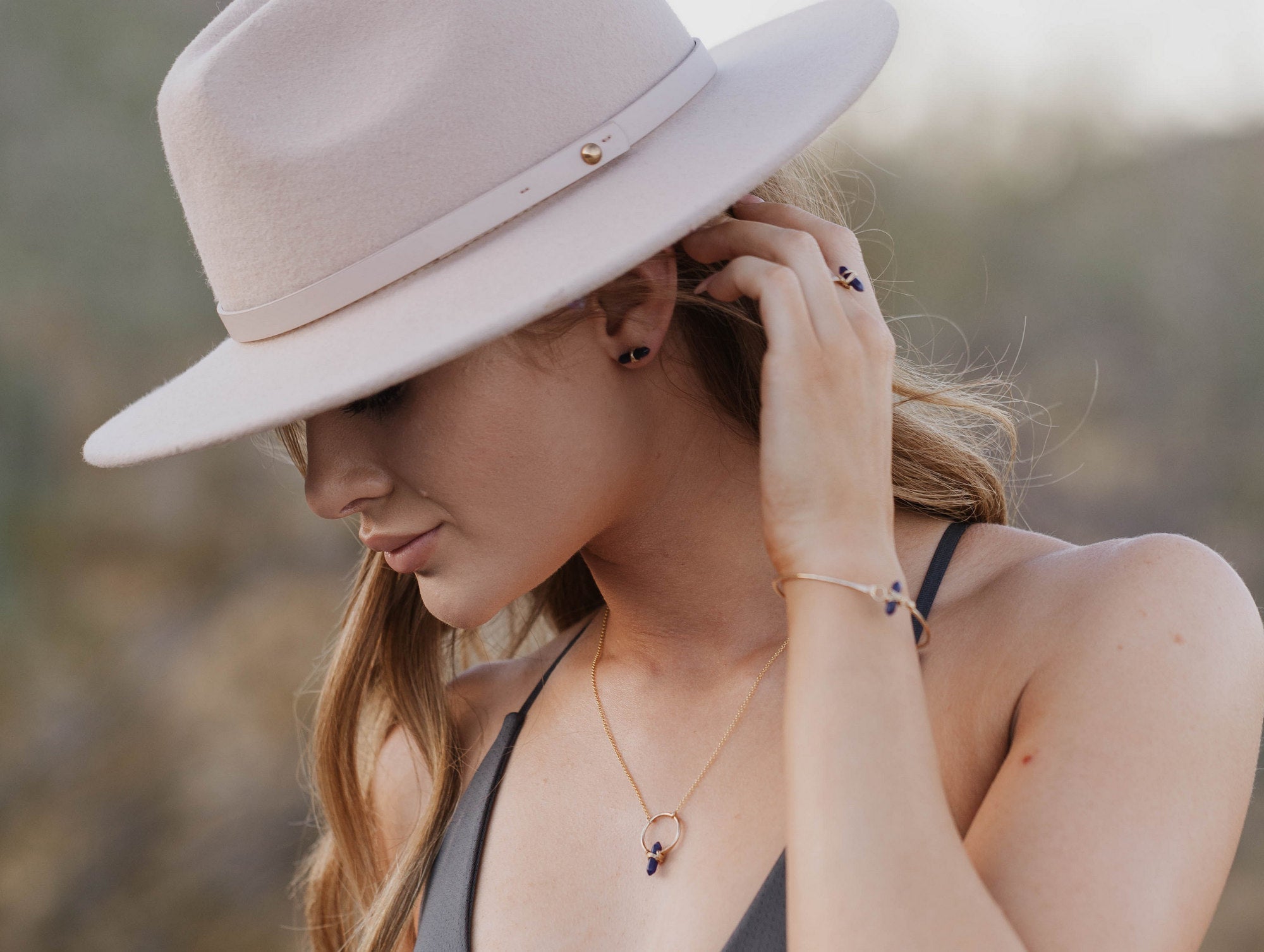 Crest Necklace - Smoky Quartz