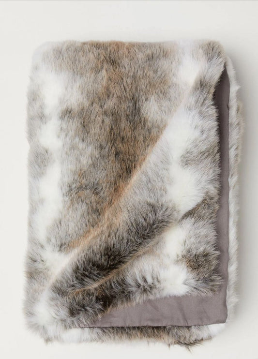 Sierra Luxe Faux Fur Throw Blanket