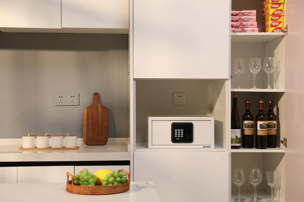 Hovia —  Hotel and Home Safe