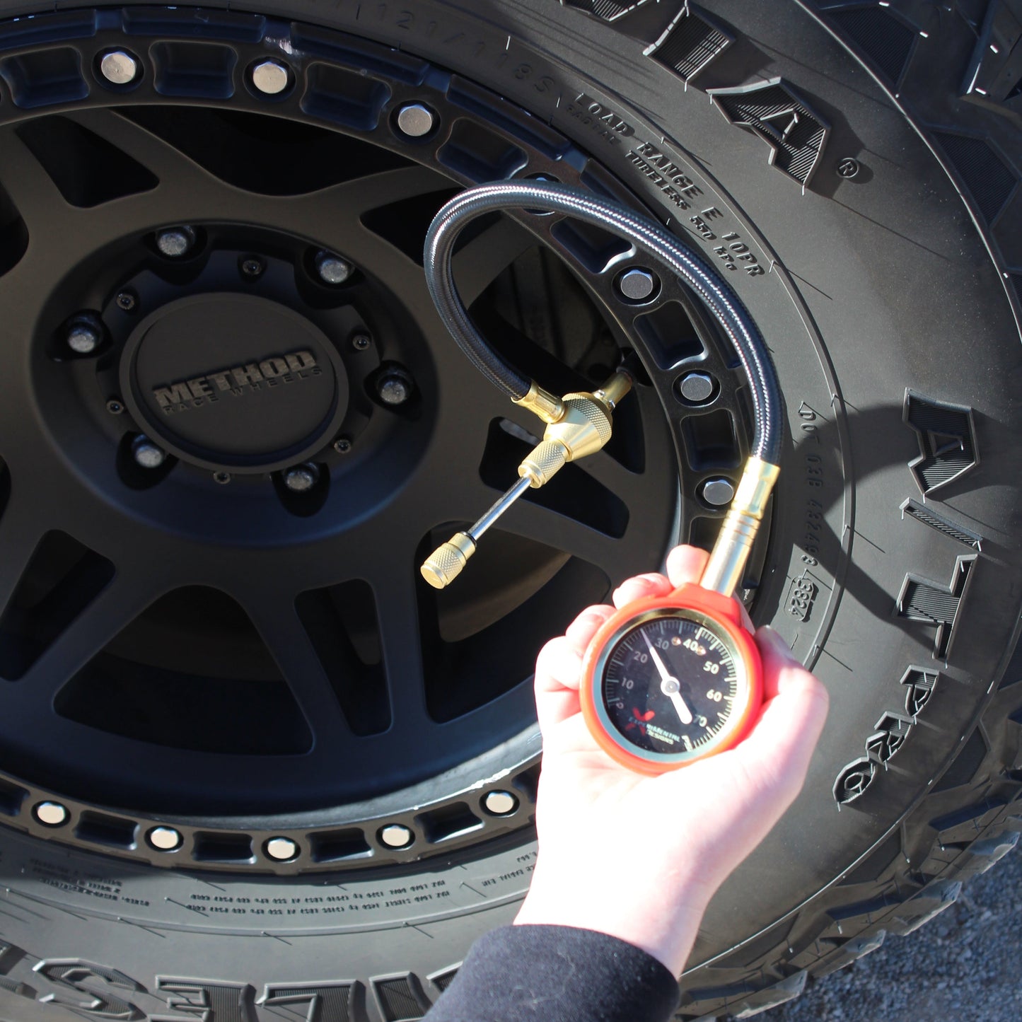 Quick Tire Deflator