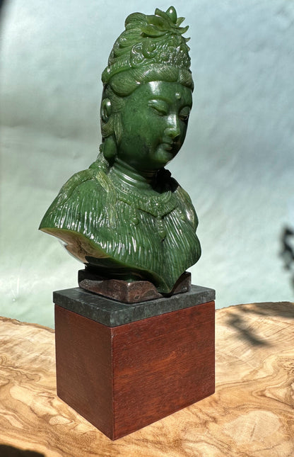 Guanyin Statue, 5"