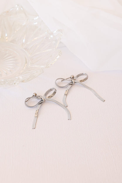 Lauren Bow Dangle