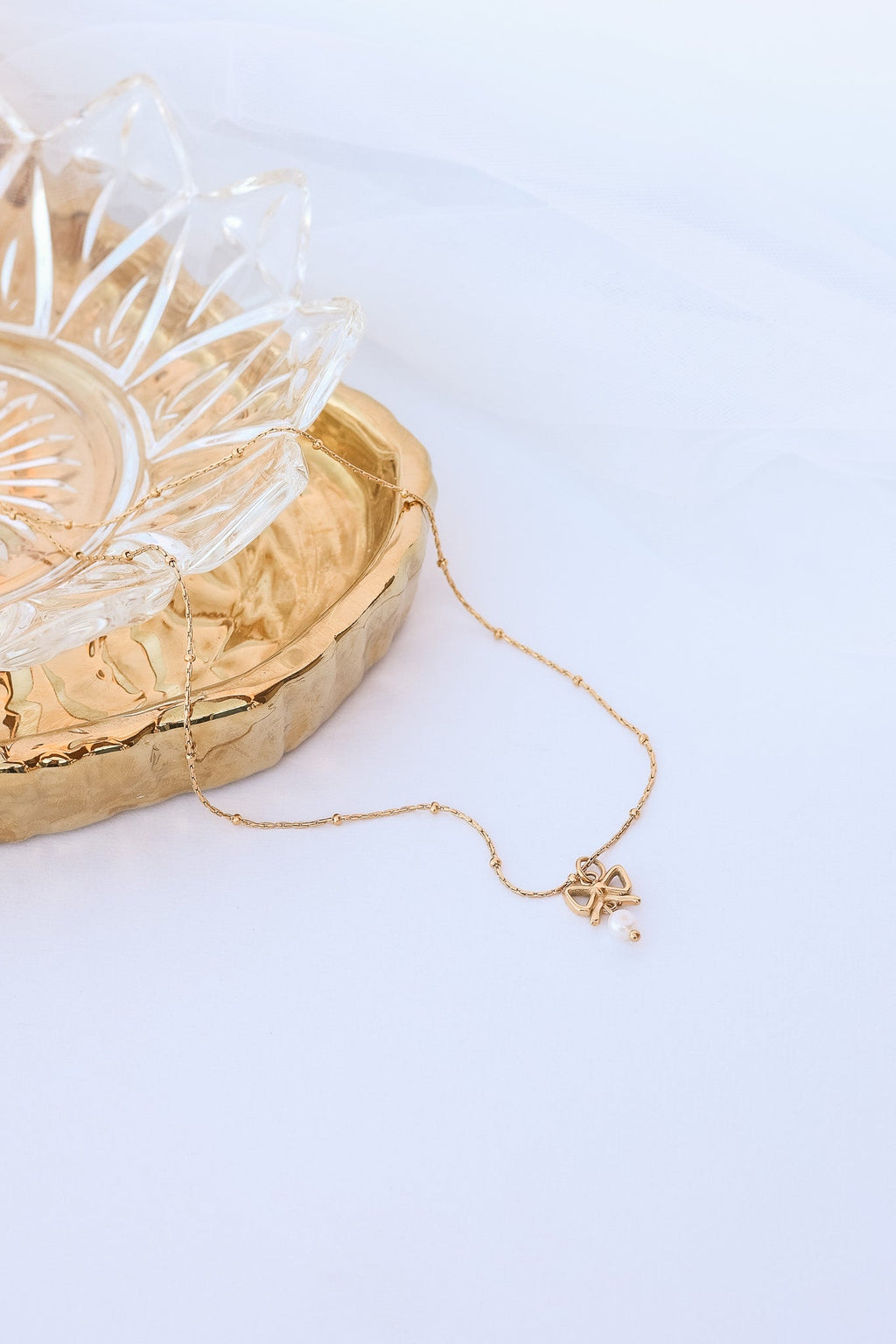 Jane Bow Necklace