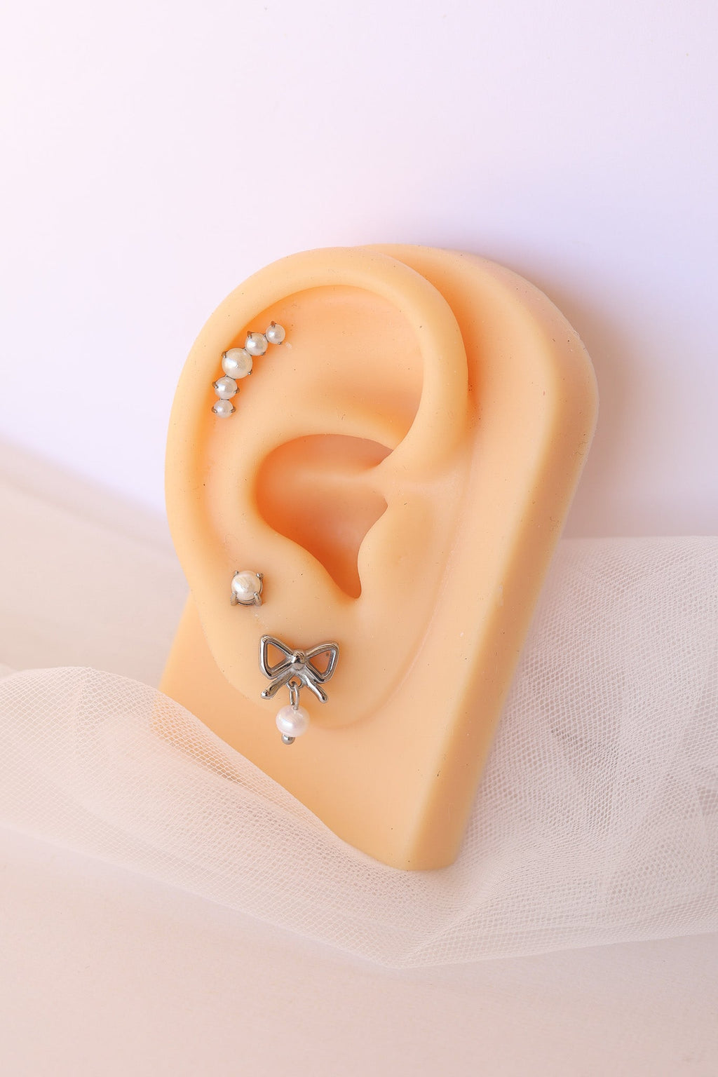 Hepburn Flat Back Stud