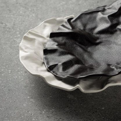 Japanese-Inspired Ripple Deep Ceramic Dish | 3CARATS