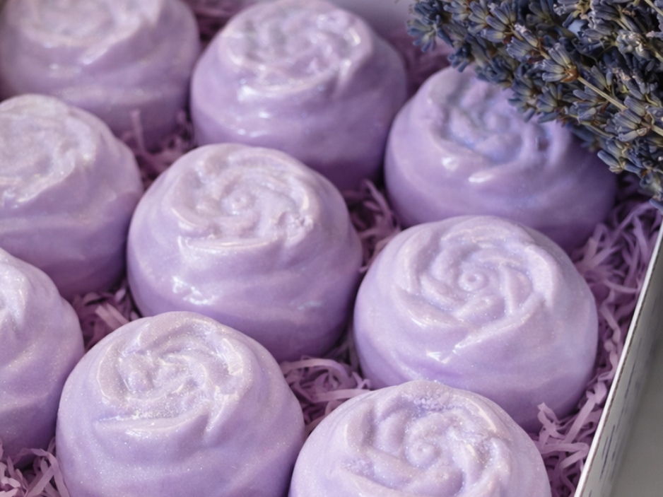 EvolutionUSA Lavender Dreams Bath Bombs for Women – 12 Organic Flower Bath Fizzer, Lush Lavender Bath Bombs for Girls, Womens Bathbomb, Lush Gift for Valentine, Easter, Birthday, Mothers Day, Self Care