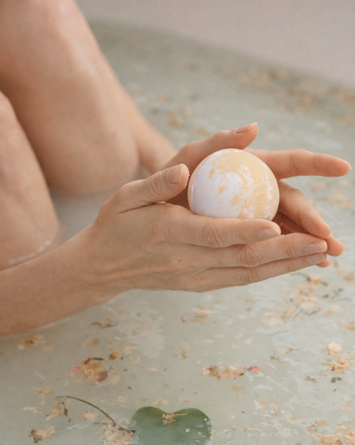 EvolutionUSA Mother’s Day Bath Bombs for Women – 12 Beautiful Bath Bombs for Mom, Thoughtful Mother’s Gift of Luxury & Relaxation, Gorgeous Bath Balls Set, Lush Aramotherpy Bathbombs, Gift Set Women