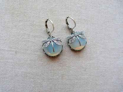Fashion Jewelry Vintage Dragonfly Pattern Earrings Distressed Moonstone