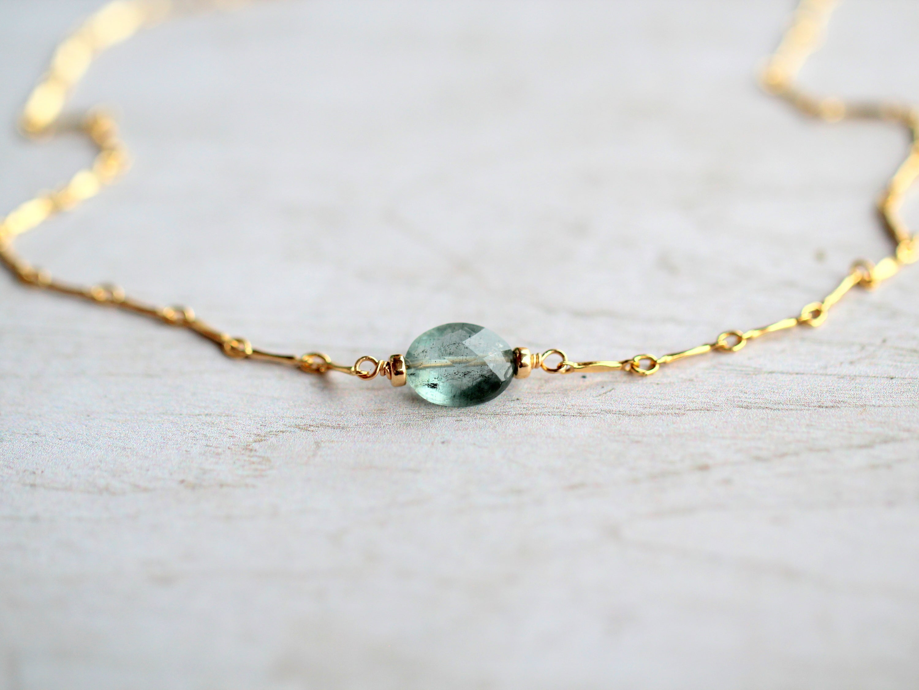 Pura Necklace
