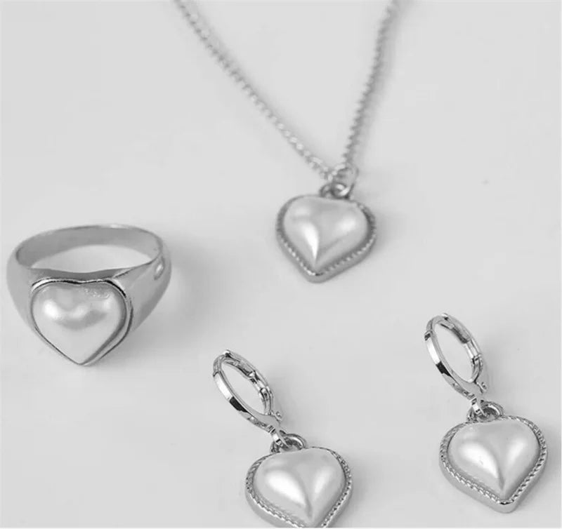 Round Pearl Jewelry Set Of Earring Pendant Necklace