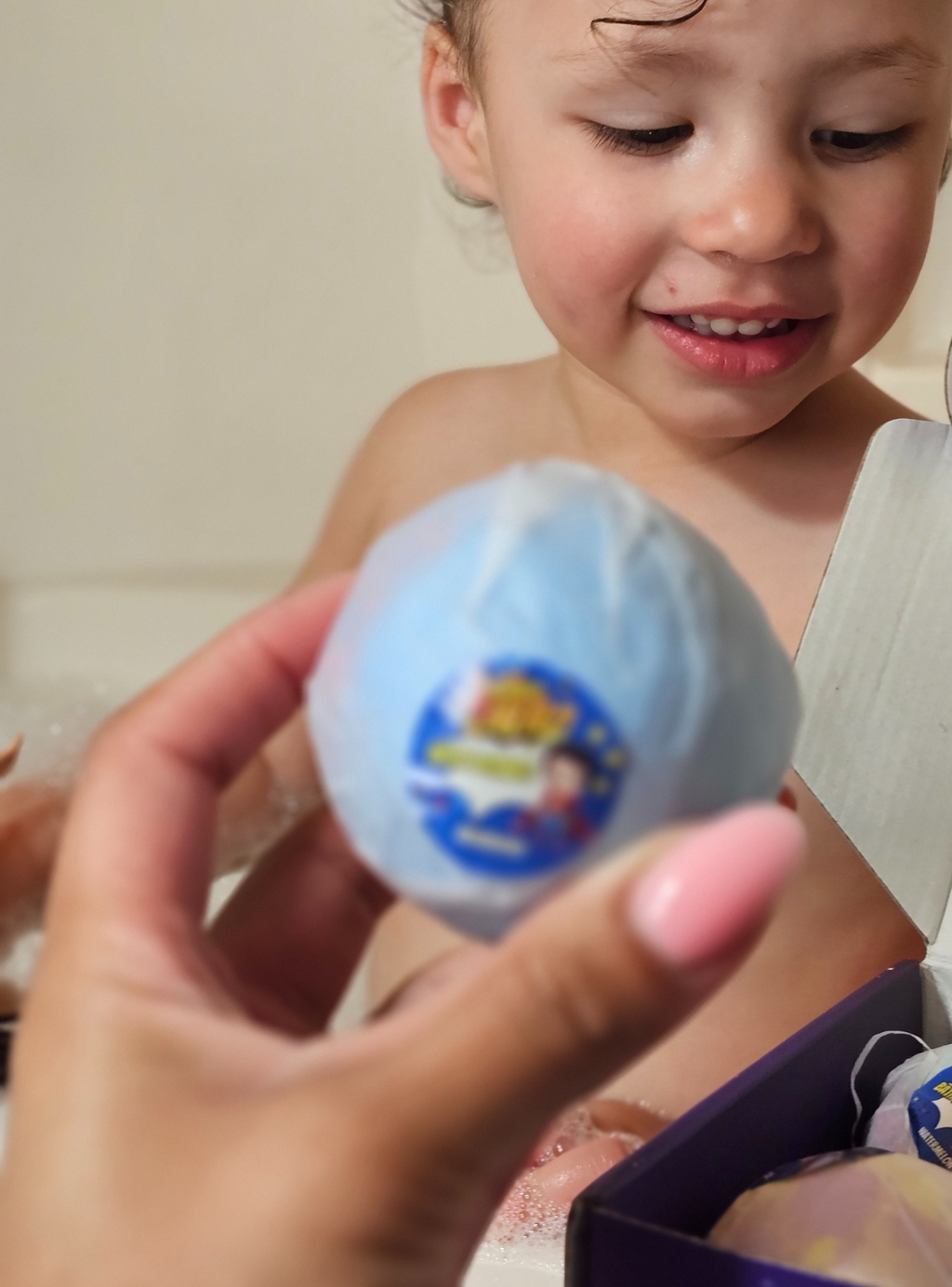 EvolutionUSA 6pc Epic Superhero Bath Bombs for Kids – Childrens Super Hero Bath Bombs with Toy, Organic Bathbomb with Surprise, Fizzy Superhero Bath Balls, Lush Bathbombs Easter, Valentines, Birthday