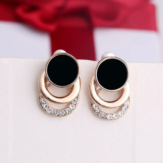 Simple 925 Silver Flower Earrings with Flash Diamond