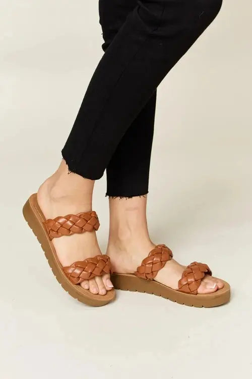 WILD DIVA Women's Woven Dual Band Flat Sandals