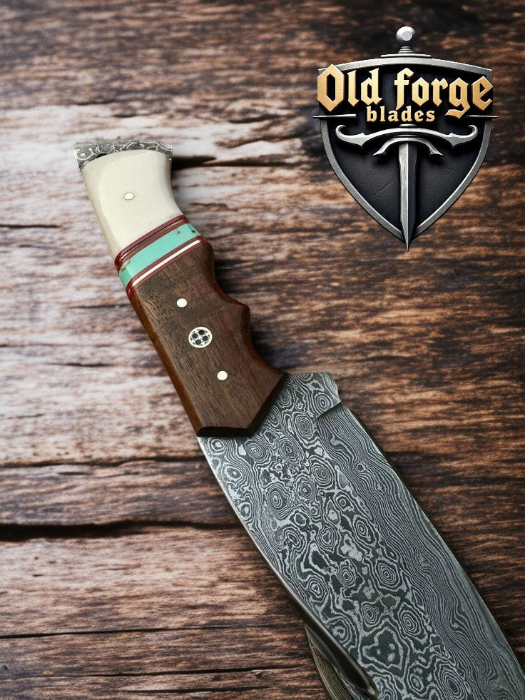 Gut Hook Hunting Knife – Bone, Resin & Rosewood Handle