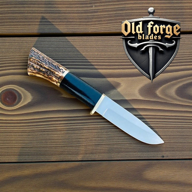 Premium Damascus Deer Hunting Knife with Antler Handle