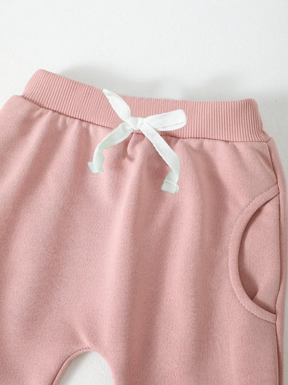 Baby and Toddler Girls Letter Graphic Sweatshirt and Pants Set