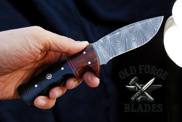 Custom Handmade Hunting Knife with Watered Steel Blade