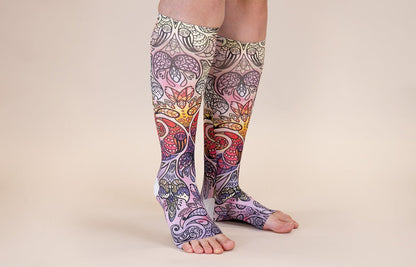Birds of Paradise Gradient Compression Socks