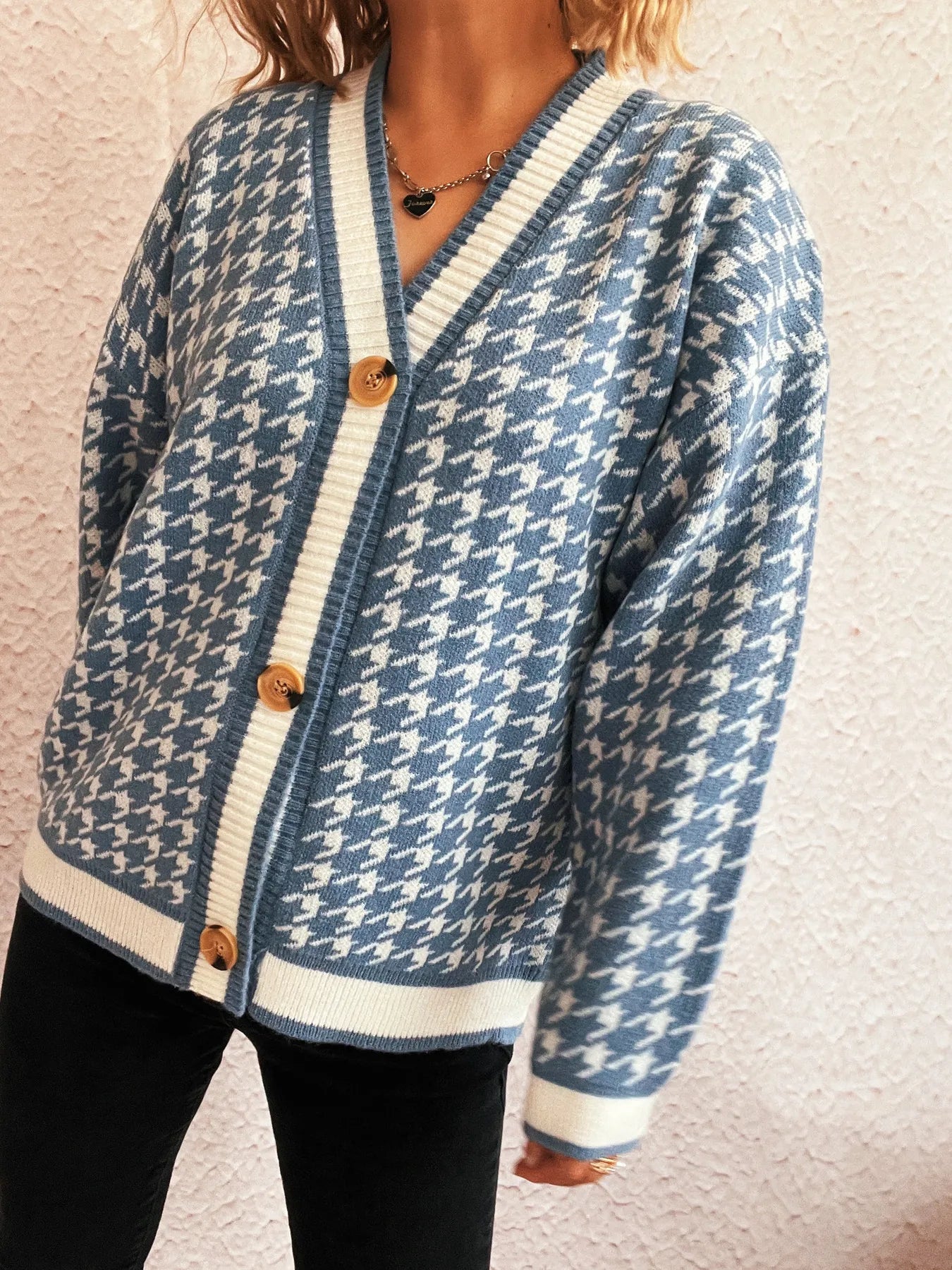 Women Houndstooth Pattern V-Neck Button-Up Cardigan Sweater