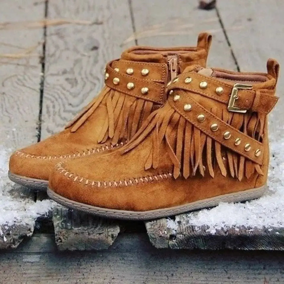 Trendy Women's Winter Ankle Boots with Rivet Tassel Detail