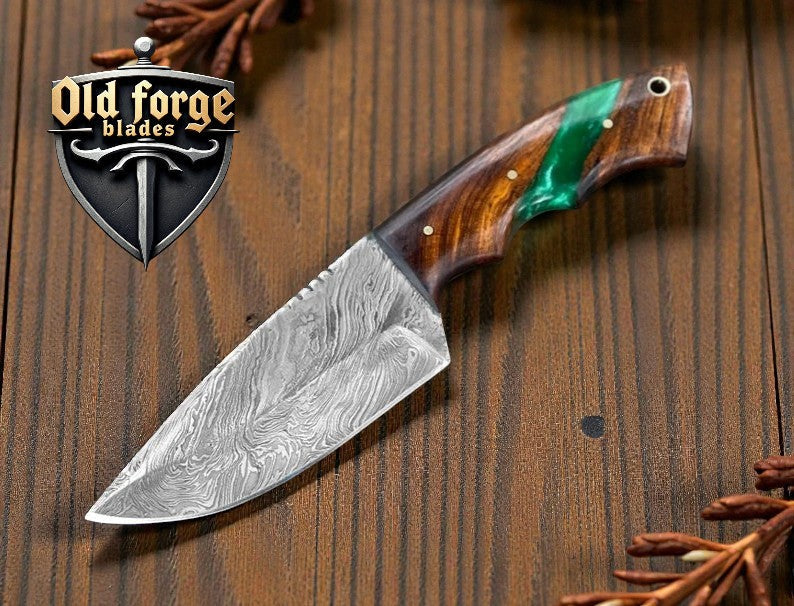 Top Hunting Knives – Handmade Damascus Steel Fixed Blade Knife