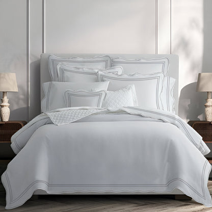 400TC Wavy Embroidery & Border Cotton Sateen Solid Duvet Cover Set