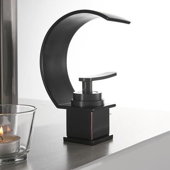 Gisela Single-Hole Bathroom Faucet