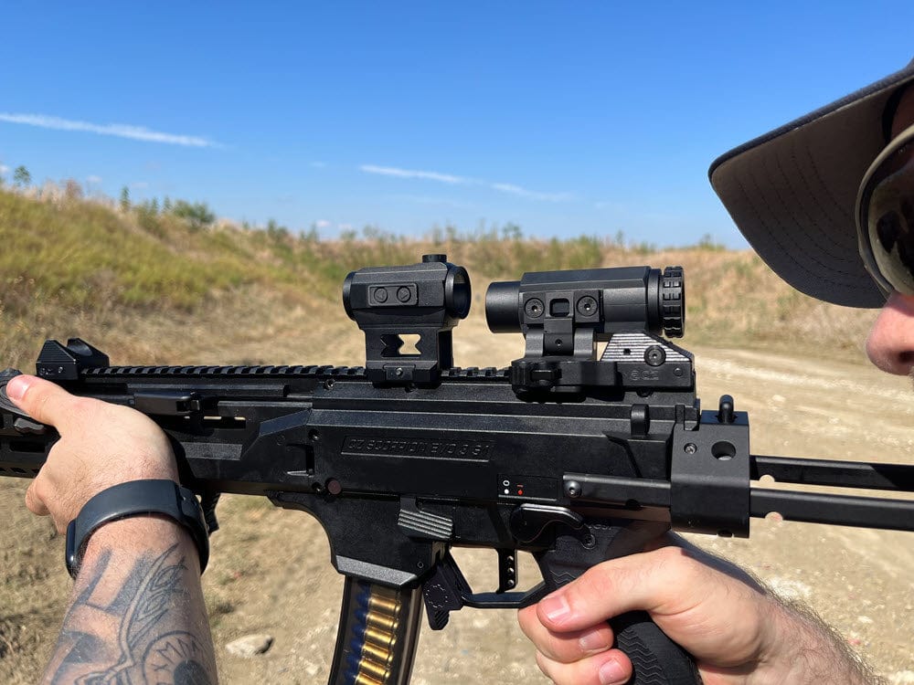 Hussar Red Dot