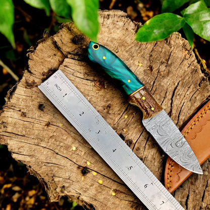 Handmade Damascus Steel Skinning Knife with Antler Horn Handle