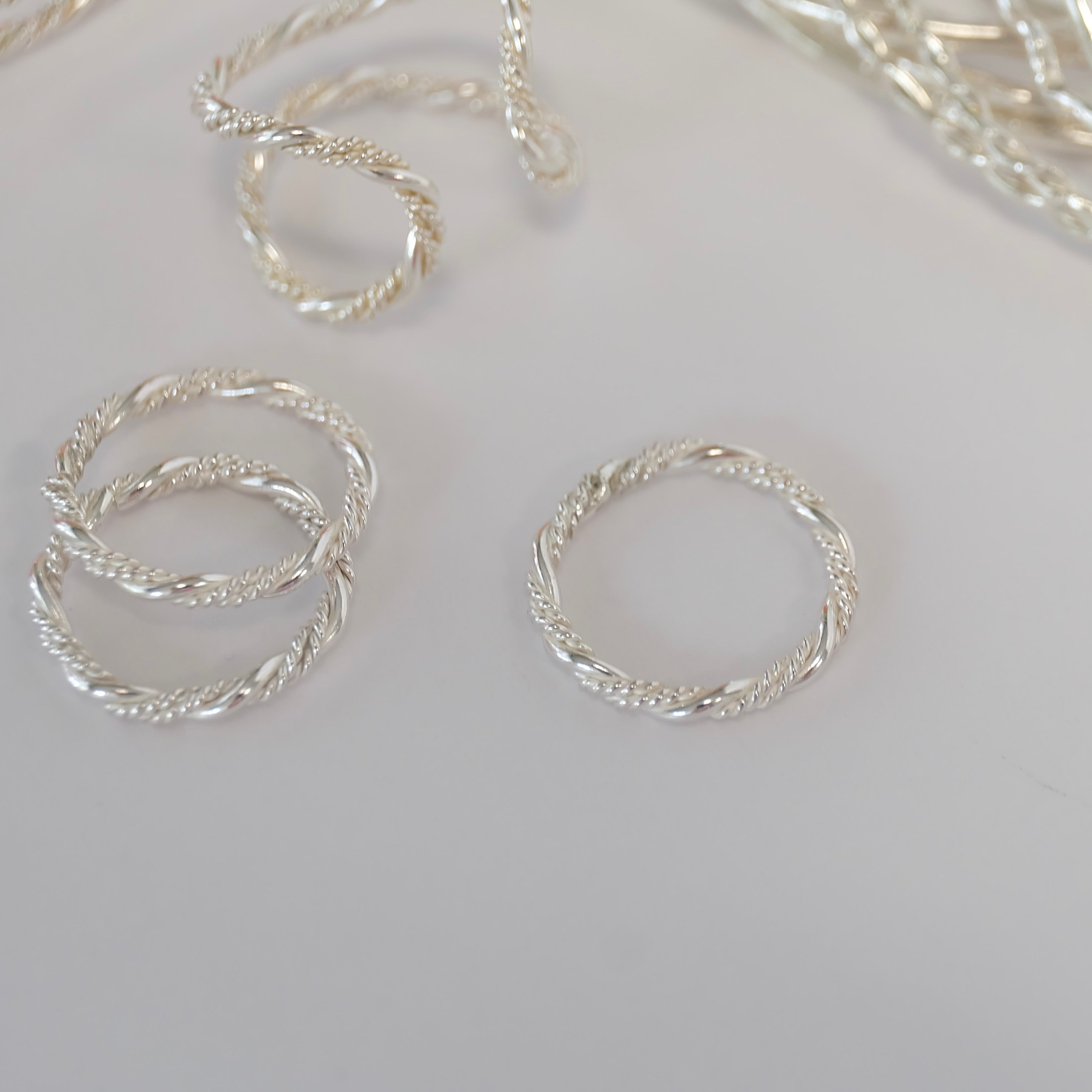 Twisted Ring